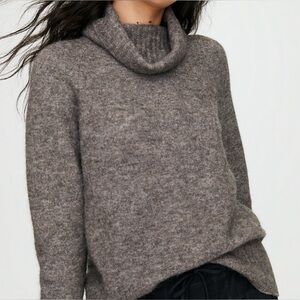ARITZIA Babaton Plutarch Alpaca Blend Cowl Neck Sweater – Small, Brown, EUC